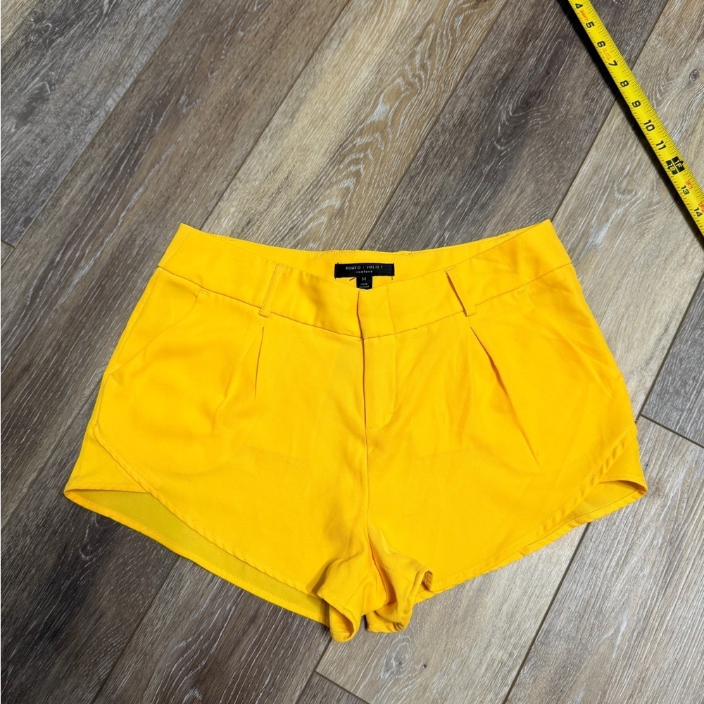 Romeo & Juliet Couture Bright Yellow High Waist Women’s Shorts
